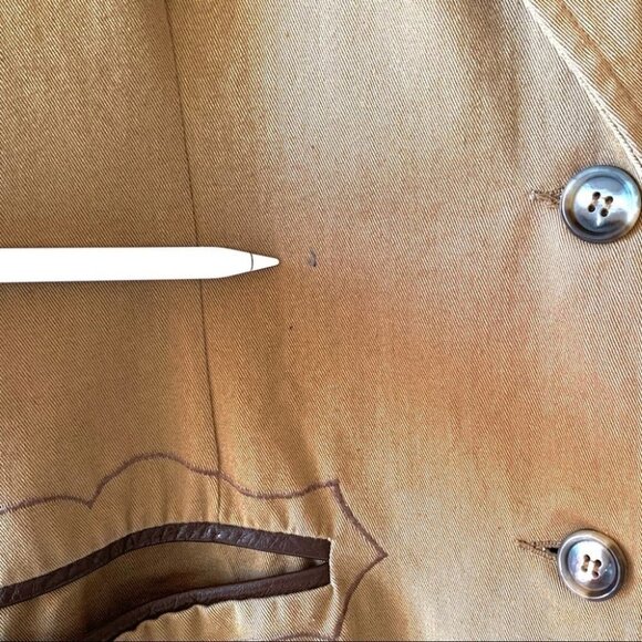 VINTAGE OVERSIZED TAN BLAZER MADE IN HONG KONG WOMEN SIZE LARGE - Picture 9 of 10